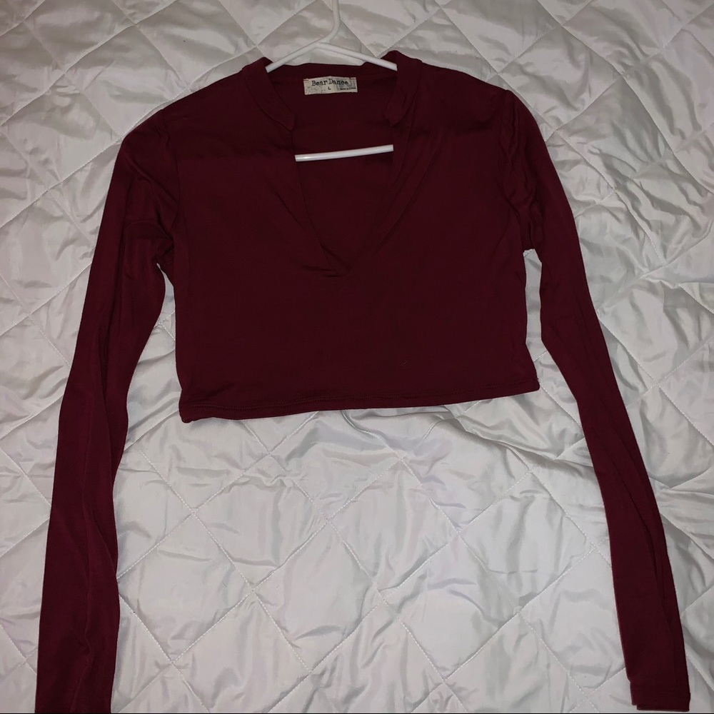 Laura’s boutique Burgundy crop top